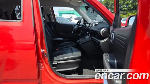 Hyundai Casper Casper Essential — Фото автомобиля 11