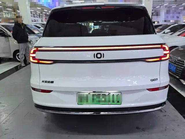 Changan Qiyuan Q07 — Фото автомобиля 5