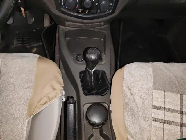 Wuling Hongguang — Фото автомобиля 16