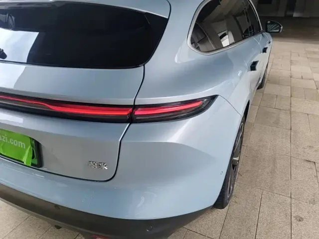 Nio ET5 Touring — Фото автомобиля 23