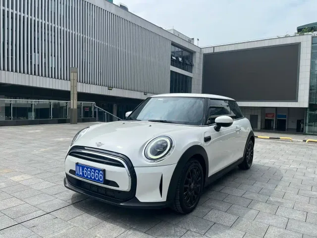 MINI Hatch — Фото автомобиля 8