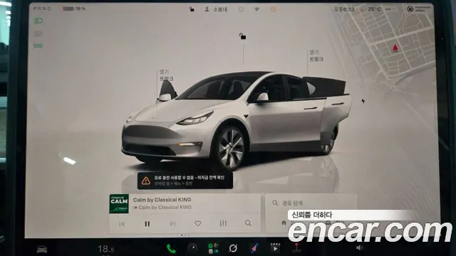 Tesla Model Y — Фото автомобиля 18