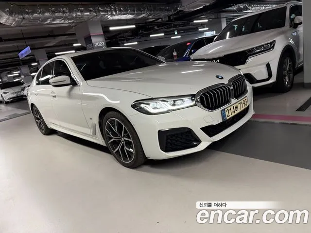 BMW 5 Series G30 — Фото автомобиля 2