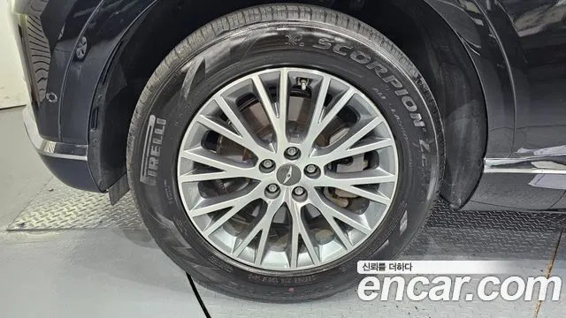 Genesis GV80 2.5T Бензин AWD — Фото автомобиля 5