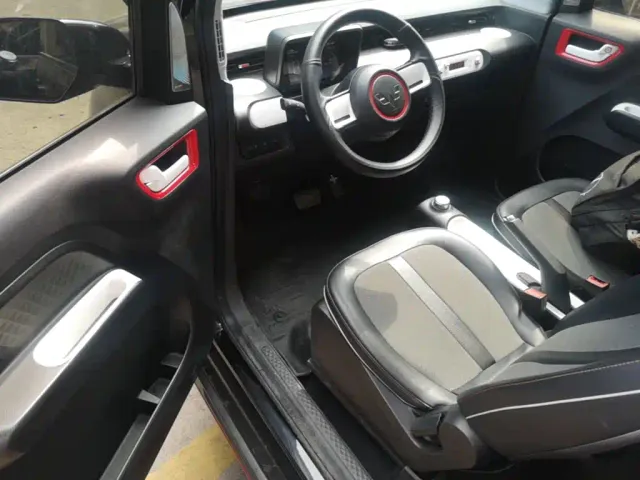 Wuling Hongguang Mini EV — Фото автомобиля 15