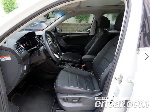 Volkswagen Tiguan — Фото автомобиля 5