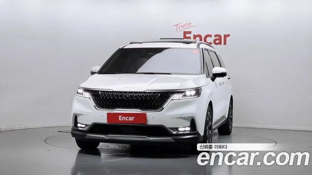 Kia Canival Carnival 4 поколение Бензин 9 мест Signature — Фото автомобиля 3