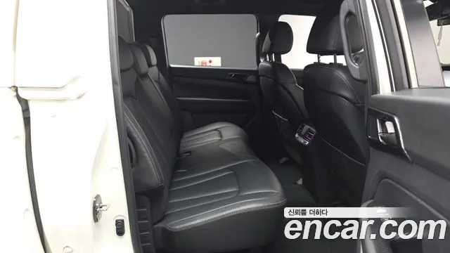 KG_Mobility_Ssangyong Rexton Новый Rexton Sport Khan Дизель 2.2 4WD — Фото автомобиля 12