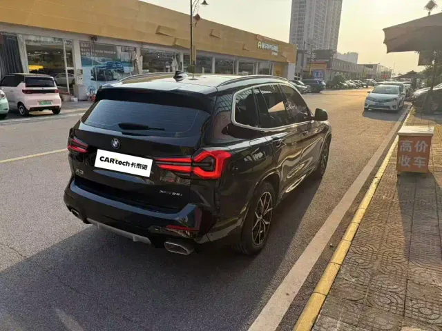 BMW BMW X3 2023 xDrive25i M Sport Package — Фото автомобиля 11