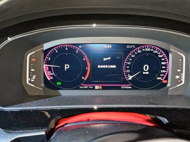 Volkswagen Passat — Фото автомобиля 14