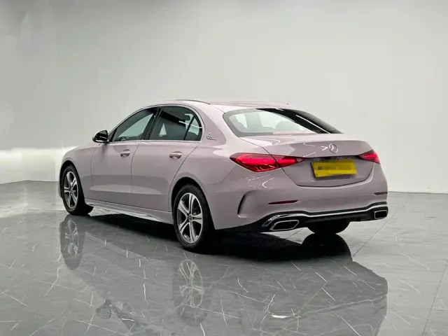 Mercedes-Benz C-Class — Фото автомобиля 4