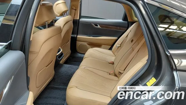 Genesis G80 Бензин 2.5 турбо AWD — Фото автомобиля 12
