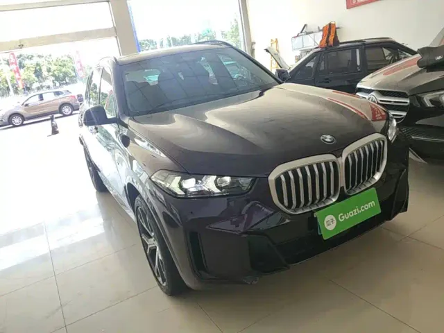 BMW X5 — Фото автомобиля 3
