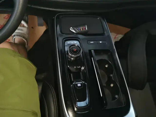 GAC Aion S — Фото автомобиля 5