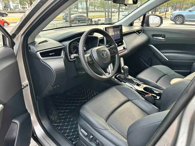 Toyota Frontlander — Фото автомобиля 10