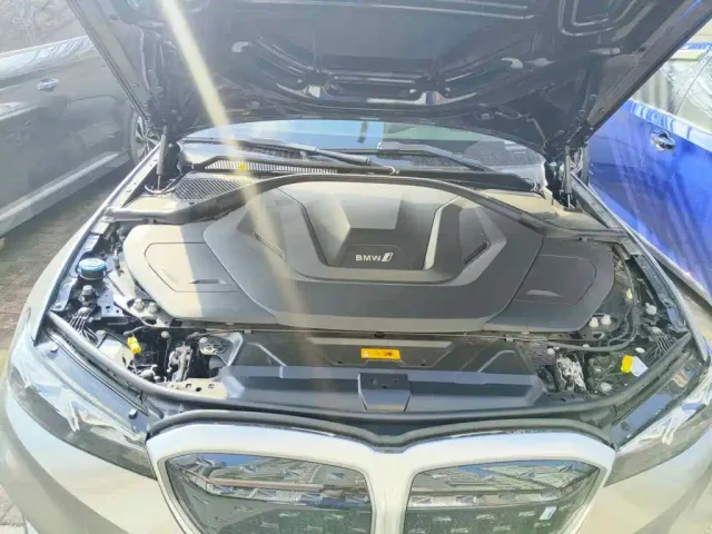 BMW i3 — Фото автомобиля 3