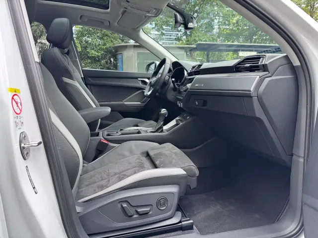 Audi Q3 — Фото автомобиля 13