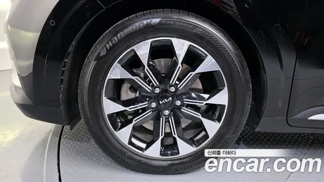 Kia Canival Carnival 4 поколение Дизель 7 мест Signature — Фото автомобиля 5