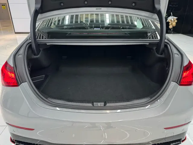 Mercedes-Benz C-Class AMG — Фото автомобиля 13