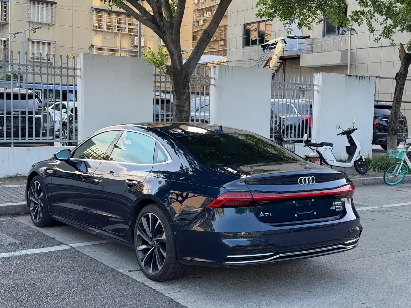 Audi Audi A7L 2022 45 TFSI quattro S-line Paladin — Фото автомобиля 11