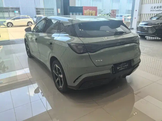 BYD Seal 06 GT — Фото автомобиля 4