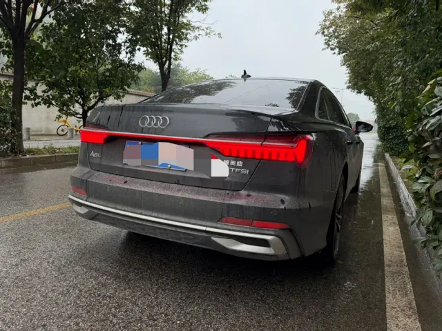 Audi A6L — Фото автомобиля 7