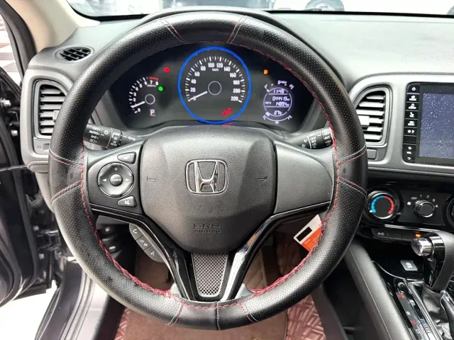 Honda Vezel — Фото автомобиля 9
