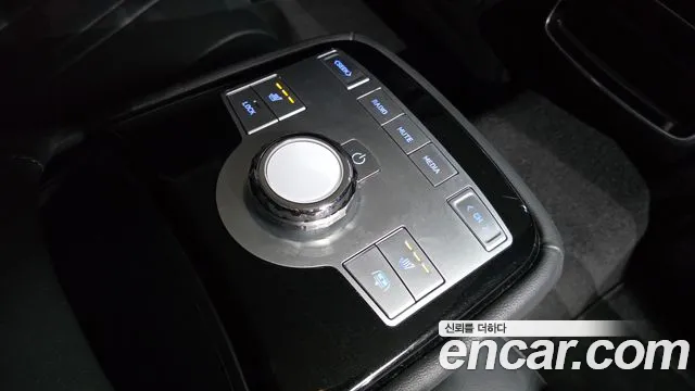 Genesis G80 RG3 — Фото автомобиля 19