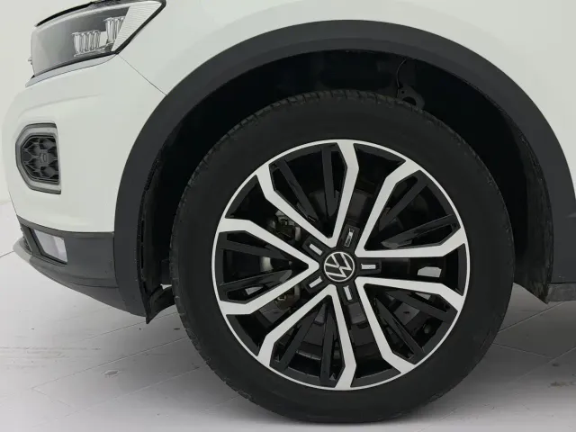 Volkswagen T-Roc — Фото автомобиля 20