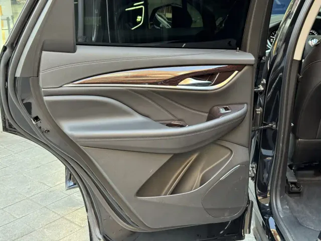 Buick Enclave — Фото автомобиля 15