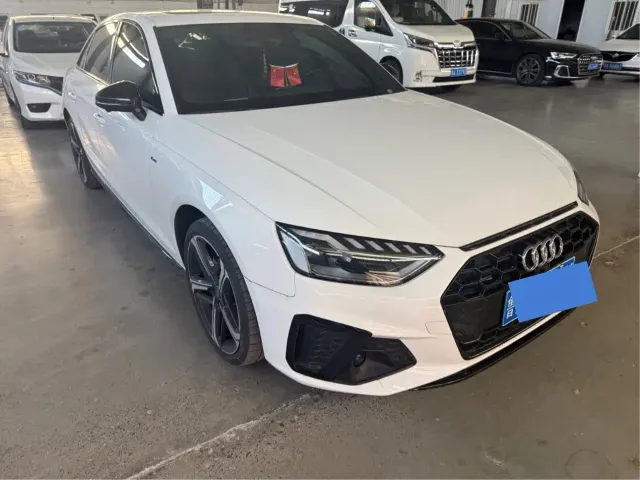 Audi A4L — Фото автомобиля 2