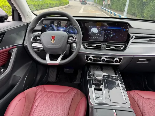 Hongqi HS5 — Фото автомобиля 15