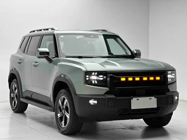 Jetour T1 — Фото автомобиля 3