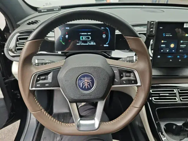 BYD Qin PLUS — Фото автомобиля 10
