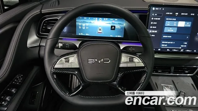 BYD Sealion 7 — Фото автомобиля 19