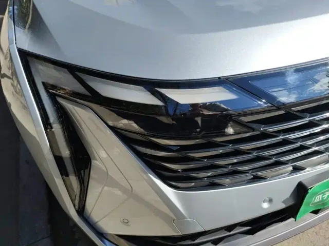 Geely Boyue L — Фото автомобиля 7