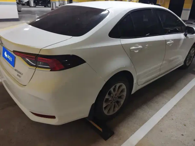 Toyota Corolla — Фото автомобиля 3