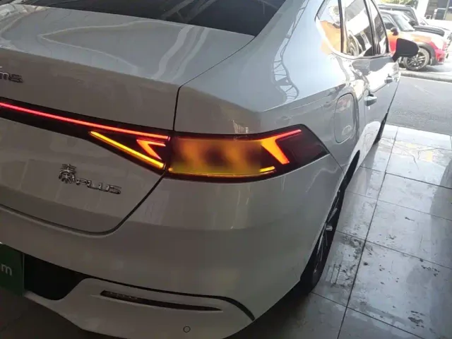 BYD Qin PLUS — Фото автомобиля 7