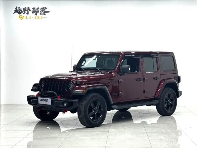 Jeep Wrangler — Фото автомобиля 18