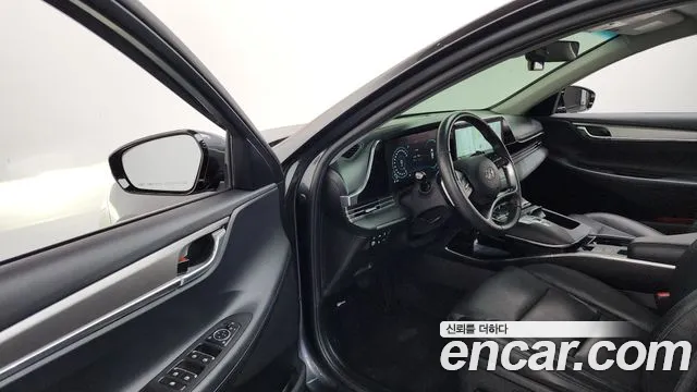 Hyundai Grandeur Новый Grandeur IG — Фото автомобиля 10