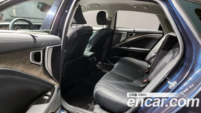 Kia K8 2.5 Бензин 2WD — Фото автомобиля 10