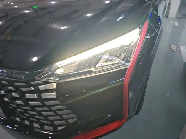 Dongfeng Yixuan GS — Фото автомобиля 23