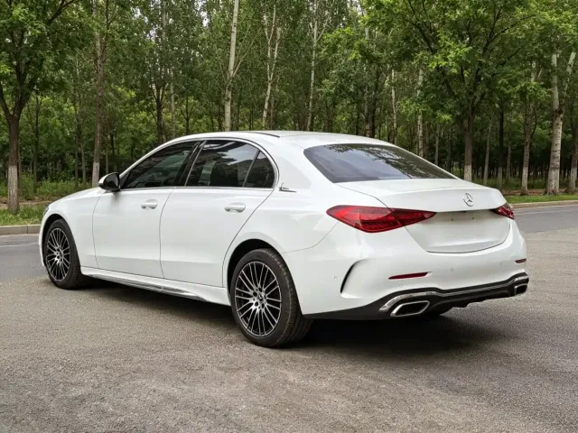 Mercedes-Benz C-Class — Фото автомобиля 4