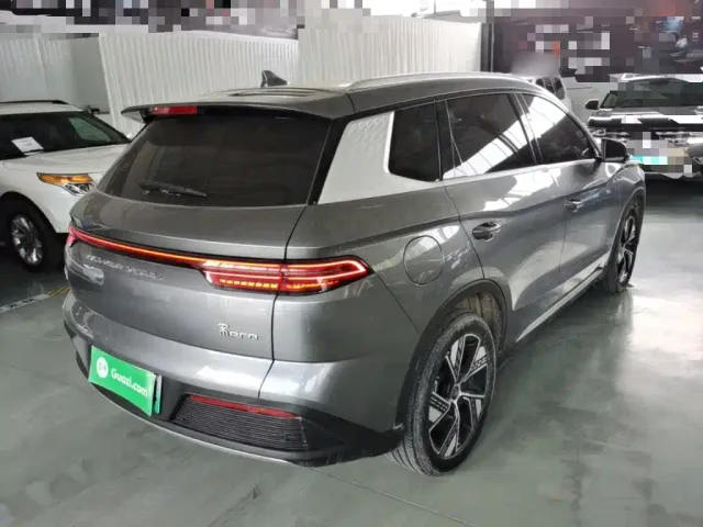 BYD Song Pro — Фото автомобиля 6