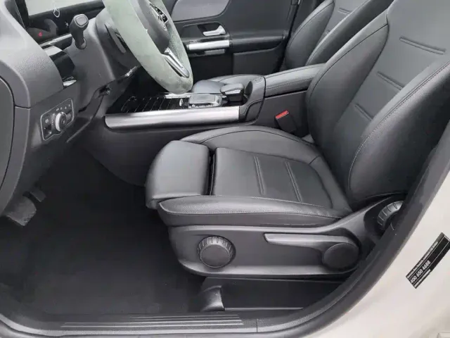 Mercedes-Benz GLA-Class — Фото автомобиля 20