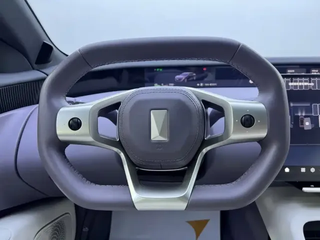 Avatr Avatr 12 2025 Max Pure Electric Edition — Фото автомобиля 11