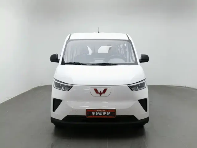 Wuling Yangguang — Фото автомобиля 3