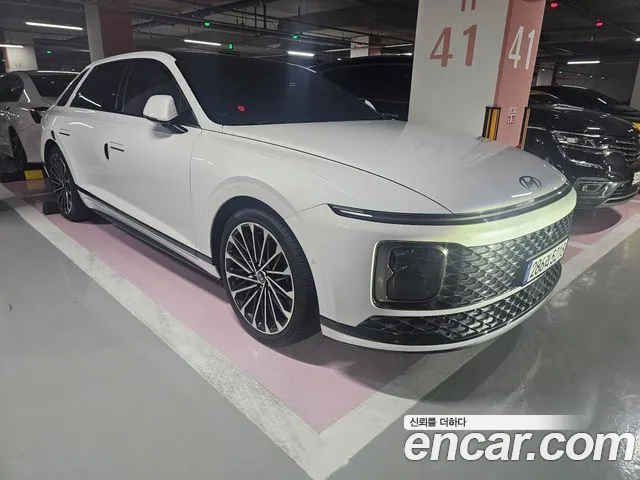 Фотография автомобиля — Hyundai Grandeur GN7