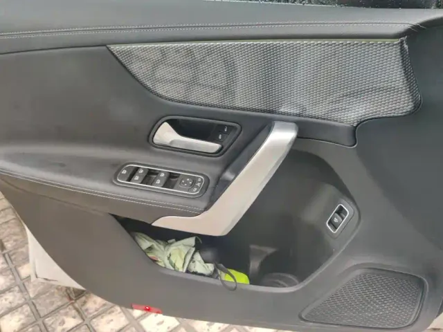 Mercedes-Benz A-Class — Фото автомобиля 7