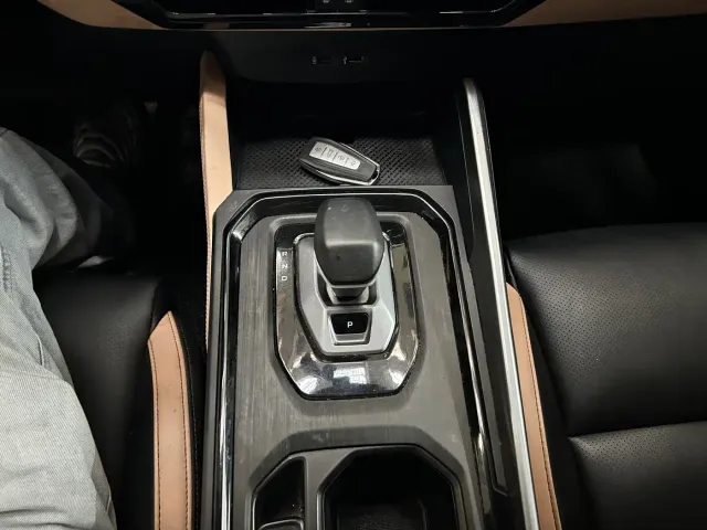 Geely Haoyue PRO — Фото автомобиля 11